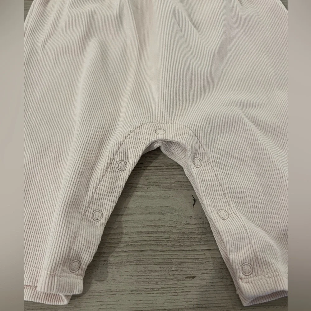 EUC ruffle rib stretch cotton romper from Nordstrom - Picture 5 of 6